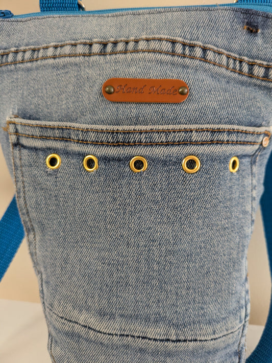 Hip pocket tote - rivets