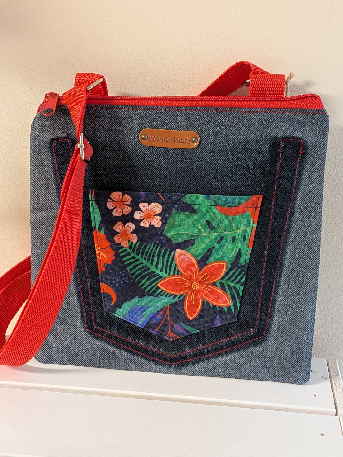 Hip Pocket Cross Body - tropical